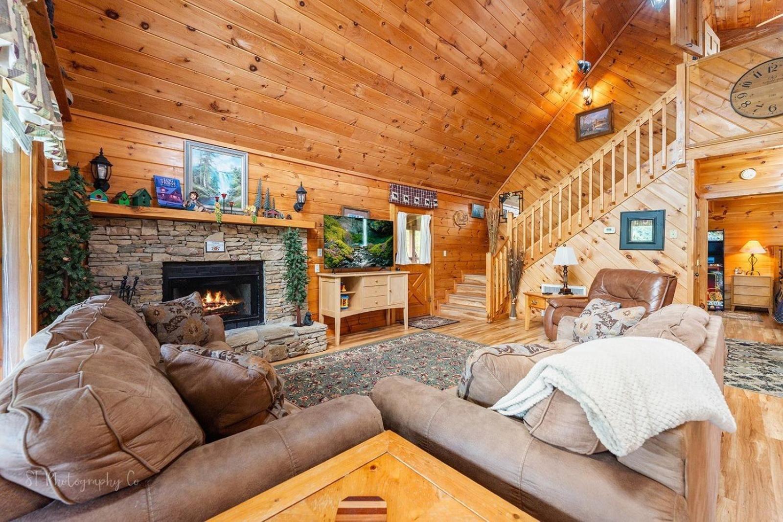 Hibernation Station Cabin Sevierville Buitenkant foto