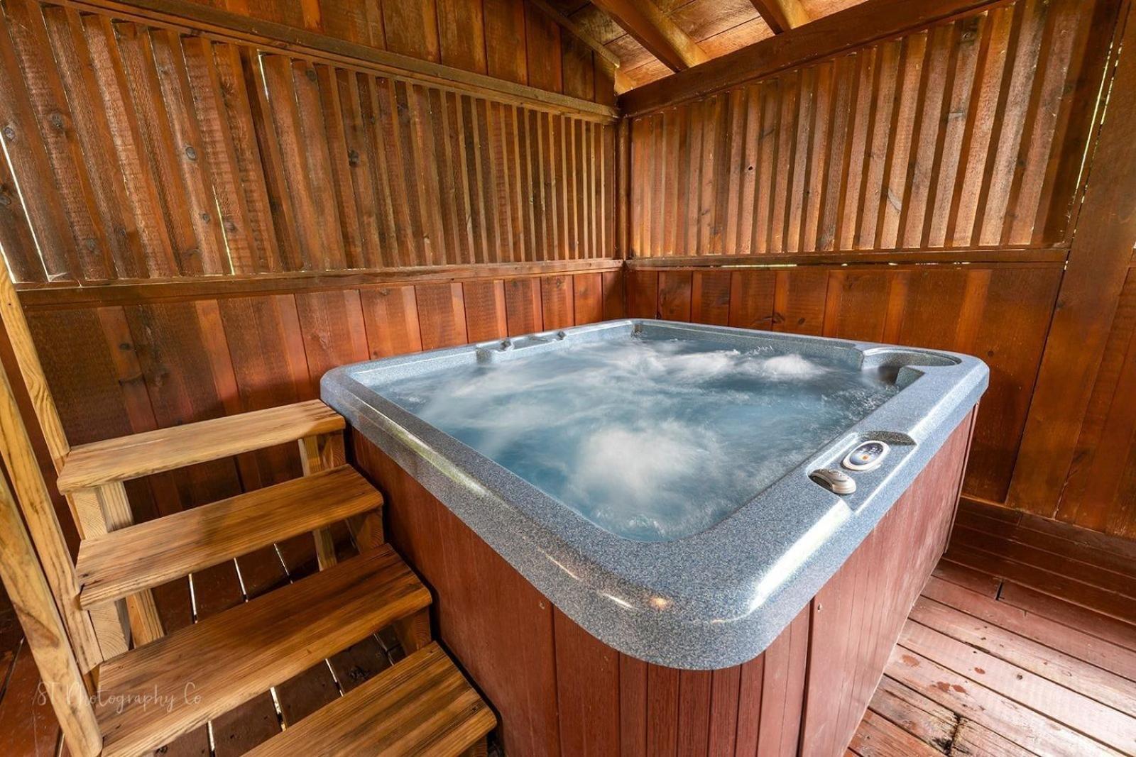 Hibernation Station Cabin Sevierville Buitenkant foto