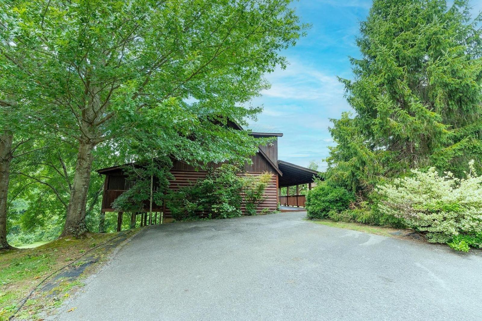 Hibernation Station Cabin Sevierville Buitenkant foto