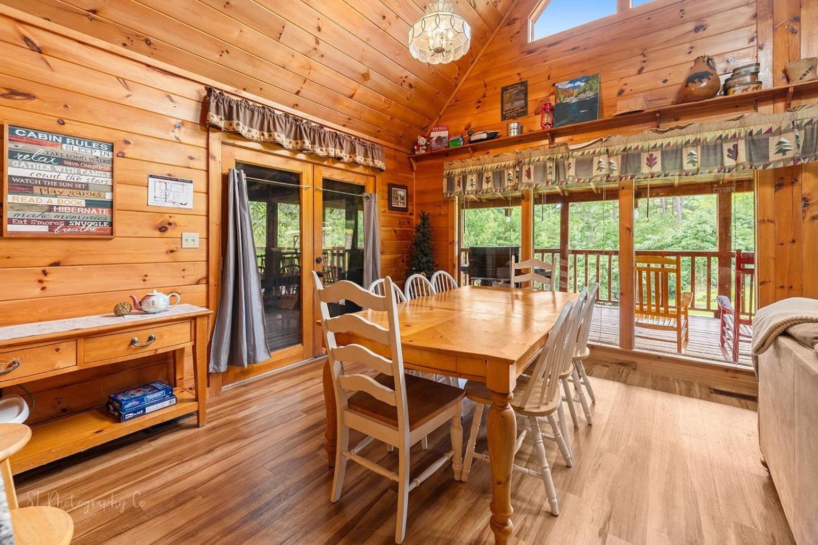 Hibernation Station Cabin Sevierville Buitenkant foto