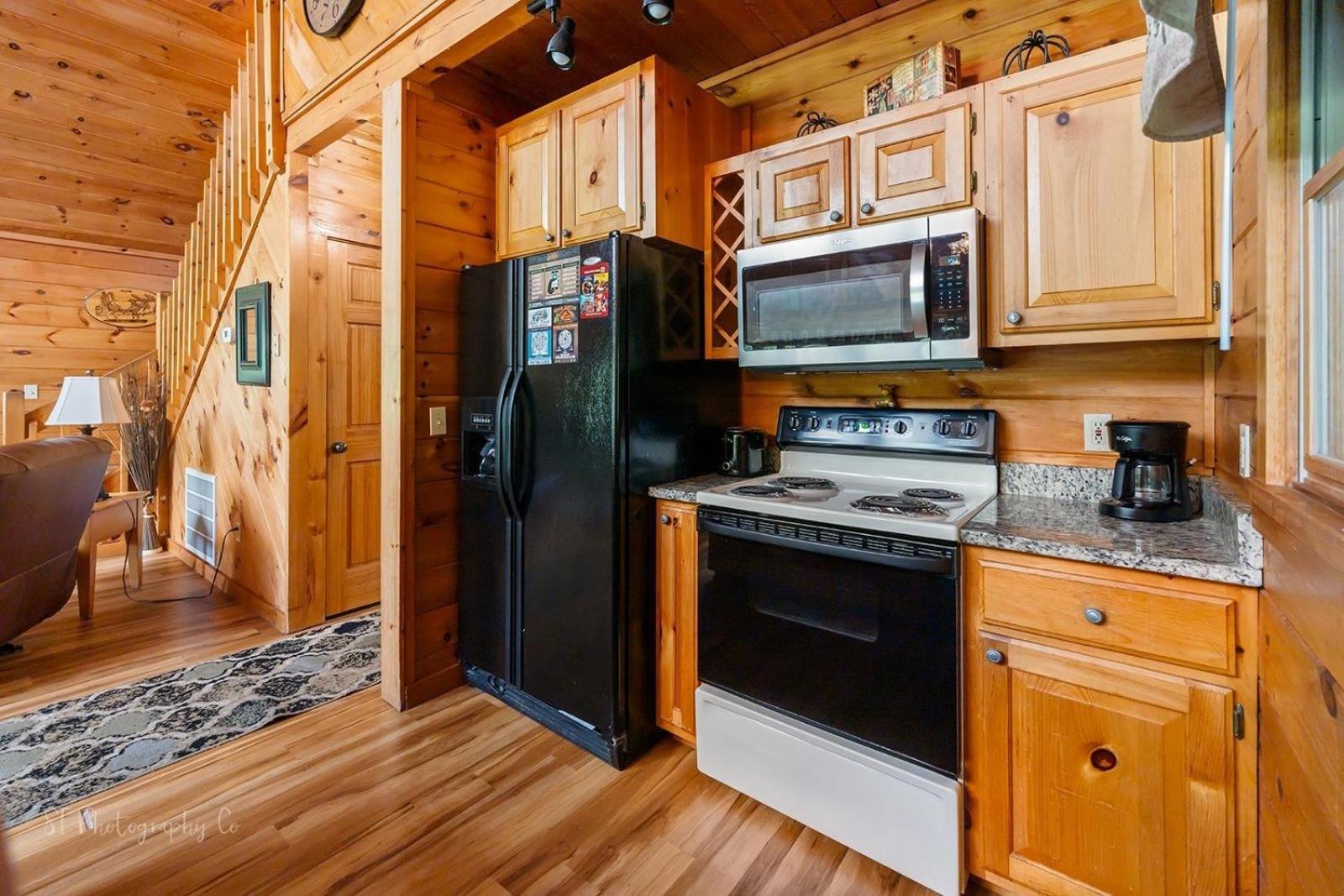 Hibernation Station Cabin Sevierville Buitenkant foto